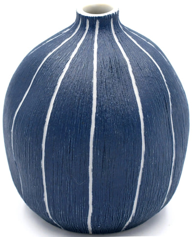 Gugu Sag S Porcelain Bud Vase