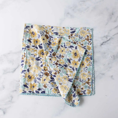 Spring Blooming Flower Cotton Scarf in Mint
