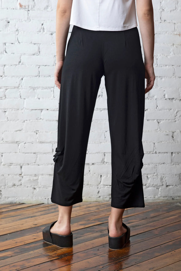Side Pleat Pants in Black