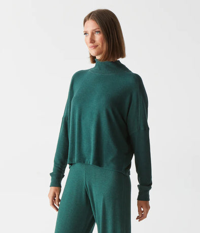 Frida Mock Neck Top in Ivy