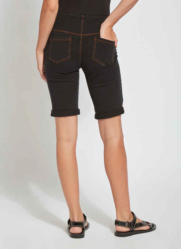 Denim Boyfriend Short in Midtown Black