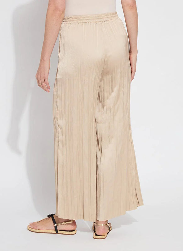 Packable Pleated Palazzo in Chablis