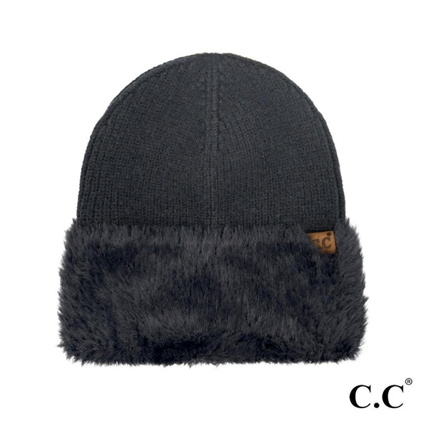 Cuff Beanie in Black