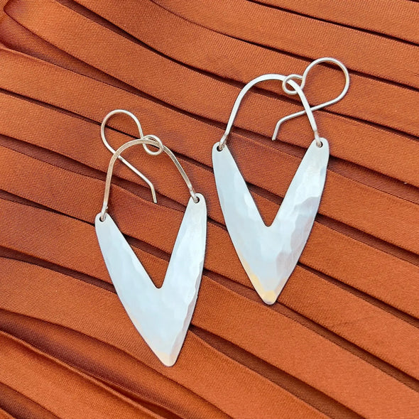 Handmade Vitality Earrings in Silver