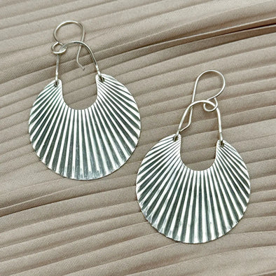 Handmade Hearth Earrings Silver