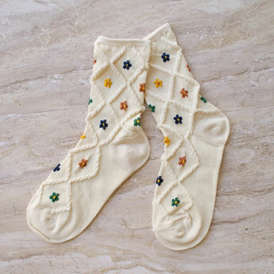 Ann Cottage Floral Casual Socks in Cream