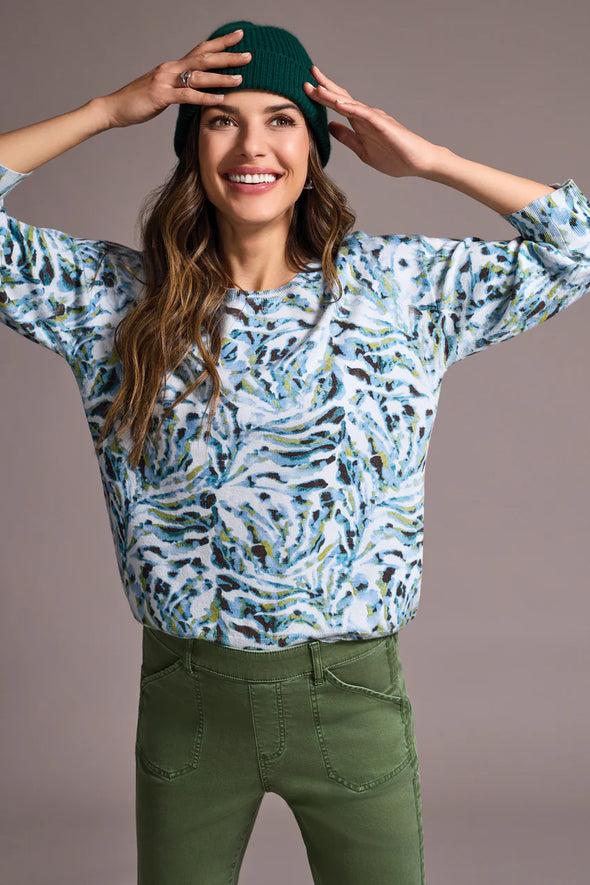 Soft Yarn 3/4 Sleeve Sweater in Mistblue