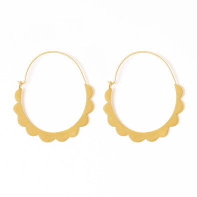 Stephanie Scallop Wrapped Hoop Brass