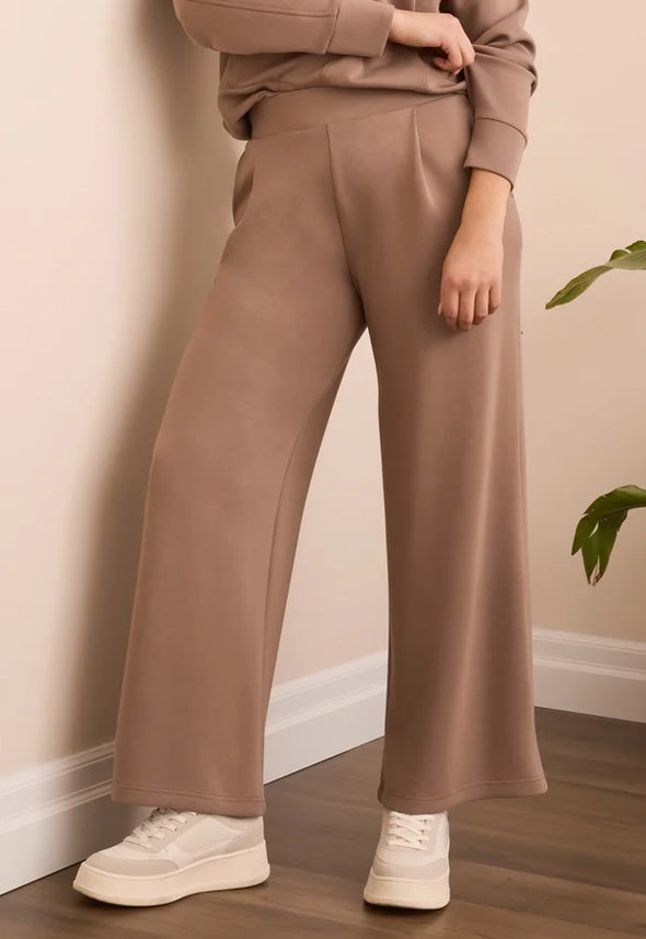 Techno Lux Pants in Fossil