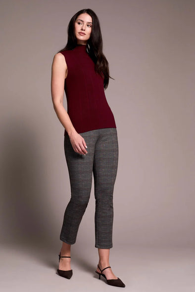 Textured Sleeveless Mock Neck Top in Wine