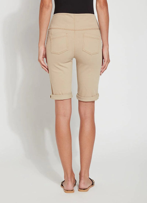 Boyfriend Denim Shorts in Light Khaki