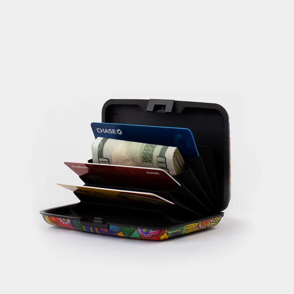 Armored Wallet