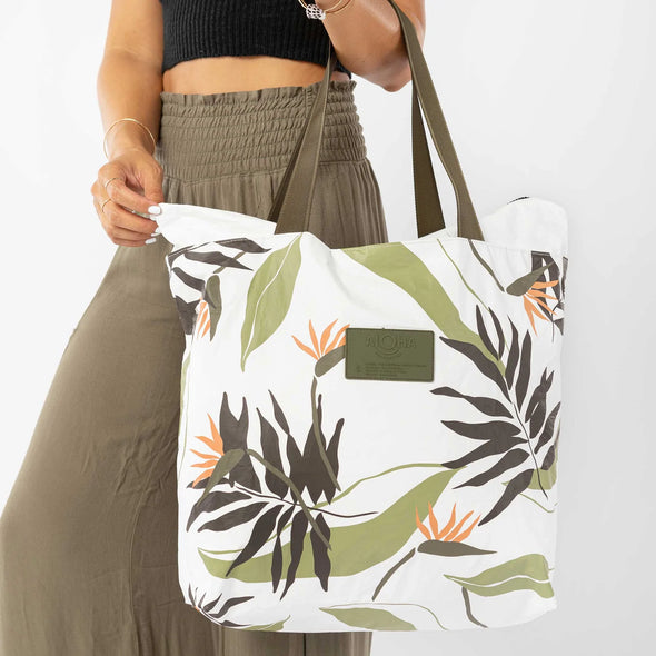 Painted Birds Day Tripper in Neutrals
